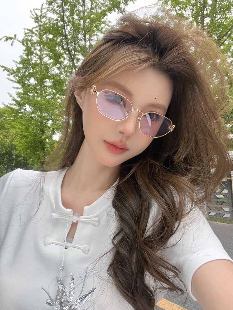 Miu miu Sunglasses